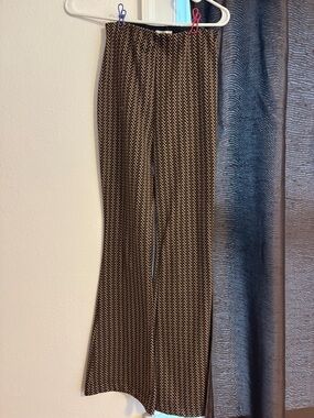 Glassons Black and Tan Chevron Wide-Leg Pants